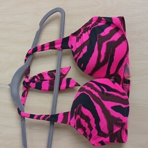 Victoria secret swim top push up